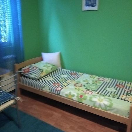 Buric Rooms Niksic Exterior photo