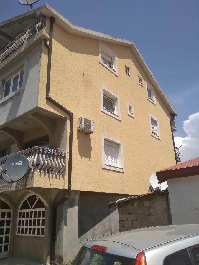 Buric Rooms Niksic Exterior photo